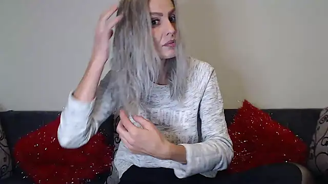 AshlineKatte online show from 16, 10, 2025