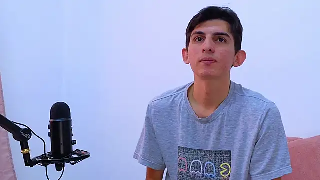 Ana and Leo online show from 17, 2, 2025