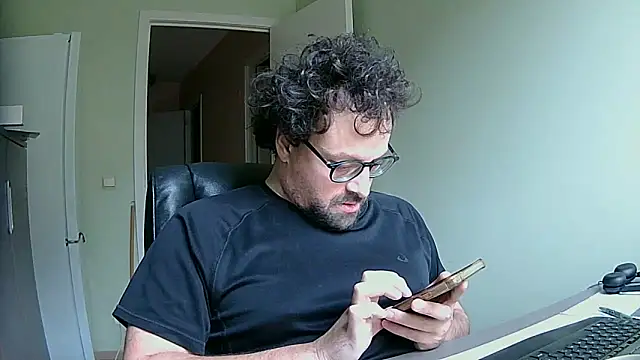 littlehairyman online show from 28, 10, 2025