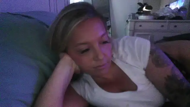 Snapshot of JennaLynn785 chatting on 14, 9, 2025 JennaLynn785 online show from 14, 9, 2025