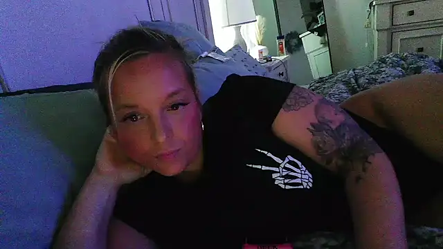 Snapshot of JennaLynn785 chatting on 15, 9, 2025 JennaLynn785 online show from 15, 9, 2025