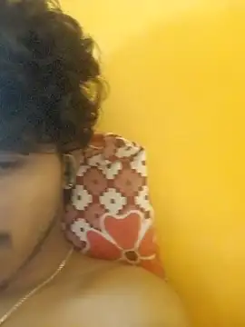 CosmicEmuu online show from 8, 1, 2026