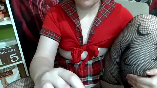 AverageRose online show from 16, 2, 2026