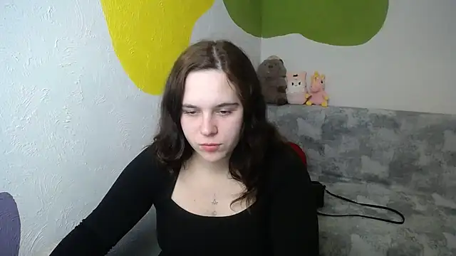 mini girly online show from 10, 11, 2025