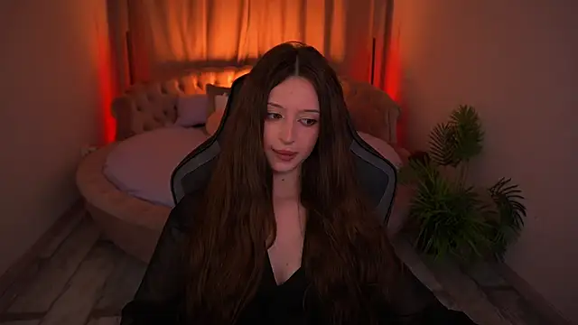 Marmeladkaaa online show from 4, 11, 2025