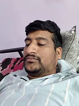 Snapshot of honeyrose765 chatting on 19, 11, 2025 honeyrose765 online show from 19, 11, 2025