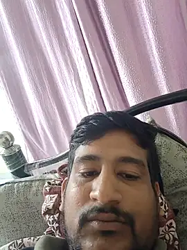 Snapshot of honeyrose765 chatting on 23, 11, 2025 honeyrose765 online show from 23, 11, 2025