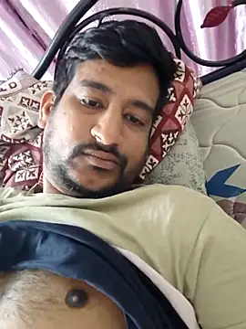 Snapshot of honeyrose765 chatting on 28, 11, 2025 honeyrose765 online show from 28, 11, 2025