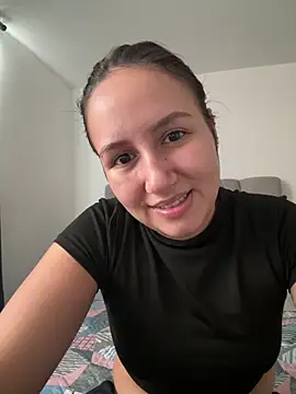 Snapshot of Jullya_x chatting on 28, 5, 2026 Jullya x online show from 28, 5, 2026