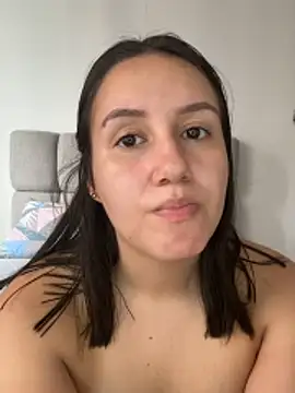 Snapshot of Jullya_x chatting on 3, 6, 2026 Jullya x online show from 3, 6, 2026