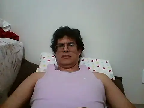 Snapshot of AgneloFly chatting on 5, 5, 2026 AgneloFly online show from 5, 5, 2026