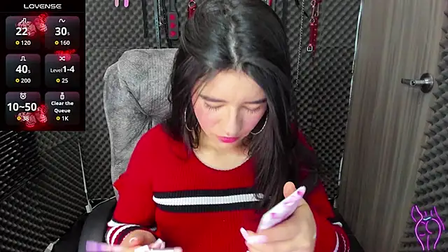 lilihot  online show from 31, 10, 2025