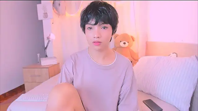 AllanYong18 online show from 1, 11, 2025