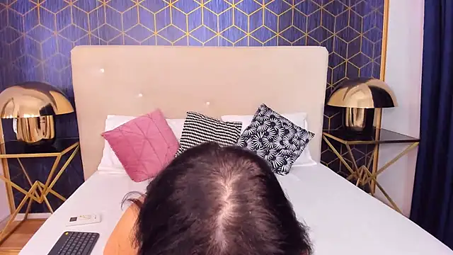 Snapshot of SarahGrays chatting on 26, 1, 2025 SarahGrays online show from 26, 1, 2025