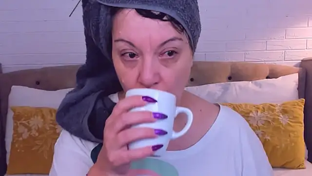 Snapshot of SarahGrays chatting on 9, 3, 2025 SarahGrays online show from 9, 3, 2025