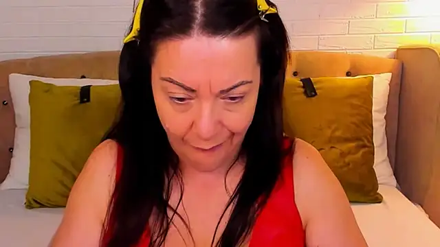 Snapshot of SarahGrays chatting on 24, 9, 2025 SarahGrays online show from 24, 9, 2025