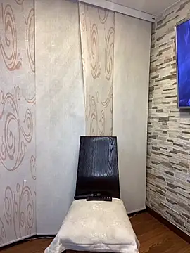 Catmila- online show from 1, 2, 2026