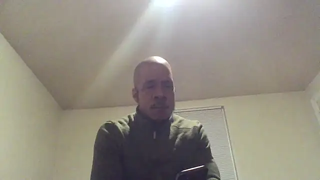 Snapshot of MrDaddyBbSnake chatting on 1, 3, 2025 MrDaddyBbSnake online show from 1, 3, 2025