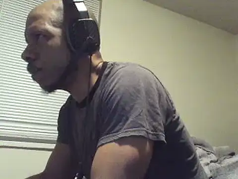 Snapshot of MrDaddyBbSnake chatting on 15, 3, 2025 MrDaddyBbSnake online show from 15, 3, 2025