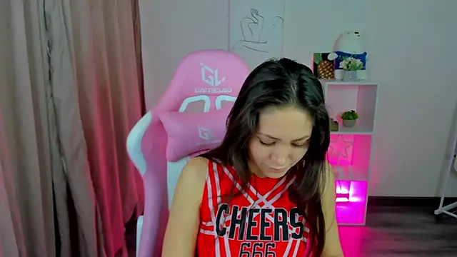 Bellalovesss online show from 27, 2, 2025