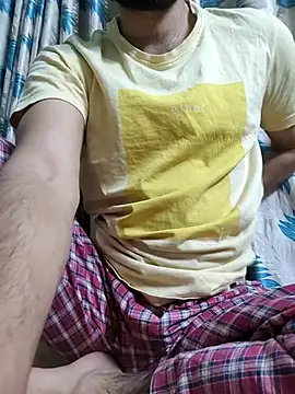 TOPMOON001 online show from 21, 4, 2026