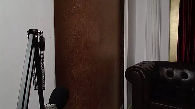 AdamJamesonn online show from 30, 1, 2025