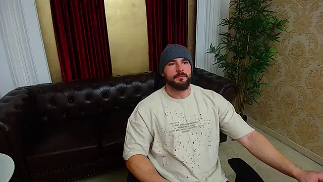 AdamJamesonn online show from 4, 12, 2025