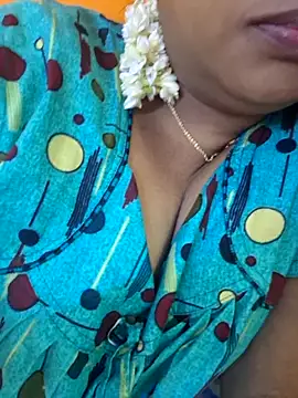 Snapshot of kanikasree chatting on 12, 9, 2025 kanikasree online show from 12, 9, 2025