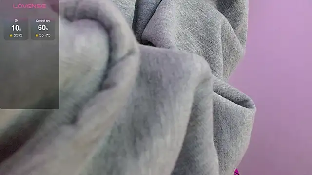 Candy Mendez online show from 6, 11, 2025