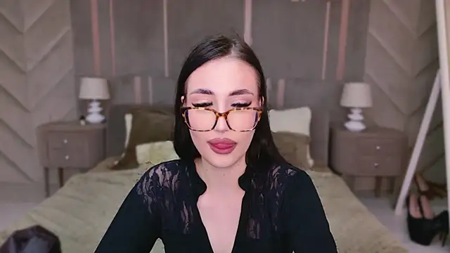 Snapshot of EmmaLawrens chatting on 13, 3, 2025 EmmaLawrens online show from 13, 3, 2025