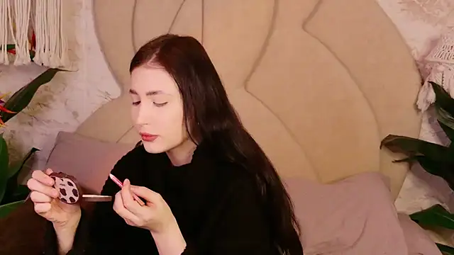 Snapshot of EmmaLawrens chatting on 8, 2, 2026 EmmaLawrens online show from 8, 2, 2026