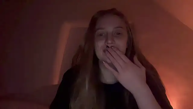 Ella-82 online show from 10, 11, 2025