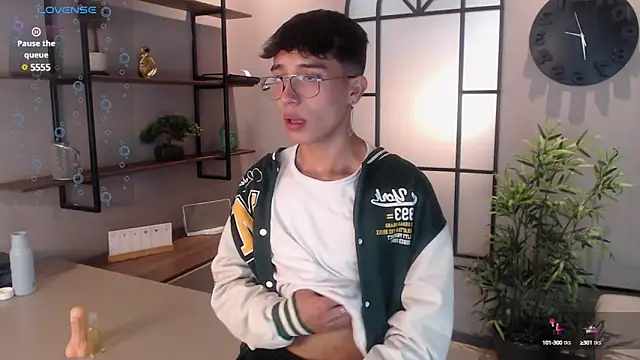 Snapshot of tim__fox chatting on 27, 1, 2025 tim fox online show from 27, 1, 2025