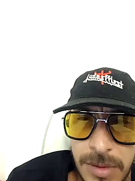 Snapshot of tony-camargo chatting on 10, 1, 2025 tony-camargo online show from 10, 1, 2025