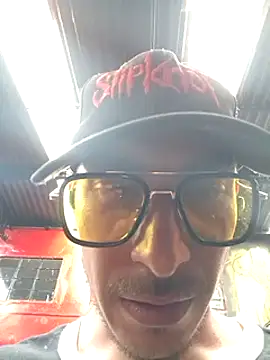 Snapshot of tony-camargo chatting on 20, 1, 2025 tony-camargo online show from 20, 1, 2025