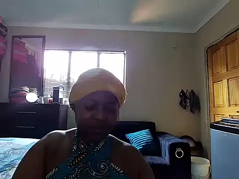 Snapshot of fatass2twerk225 chatting on 22, 9, 2025 fatass2twerk225 online show from 22, 9, 2025