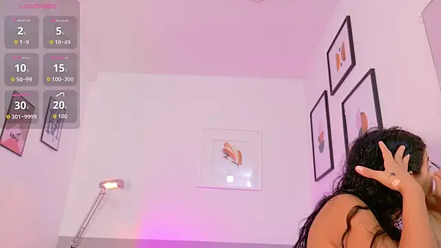 hotiergirl online show from 15, 10, 2025