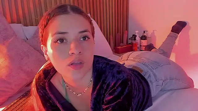 alliss ginger  online show from 9, 10, 2025