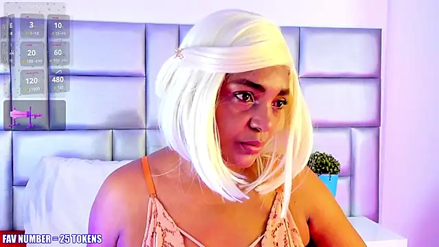 LovelyNickii online show from 3, 11, 2025