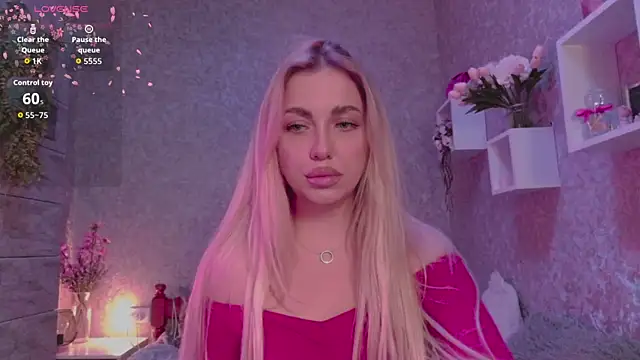 Mika Rayy online show from 10, 10, 2025