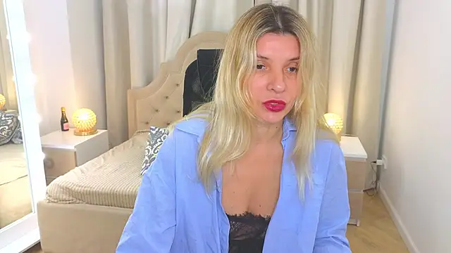 M I A M I A online show from 19, 9, 2025