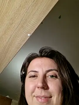 Snapshot of Melenka chatting on 24, 9, 2025 Melenka online show from 24, 9, 2025