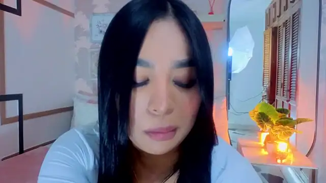 Snapshot of CharlotteGraay chatting on 9, 5, 2026 CharlotteGraay online show from 9, 5, 2026