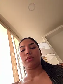 Snapshot of CharlotteGraay chatting on 24, 5, 2026 CharlotteGraay online show from 24, 5, 2026