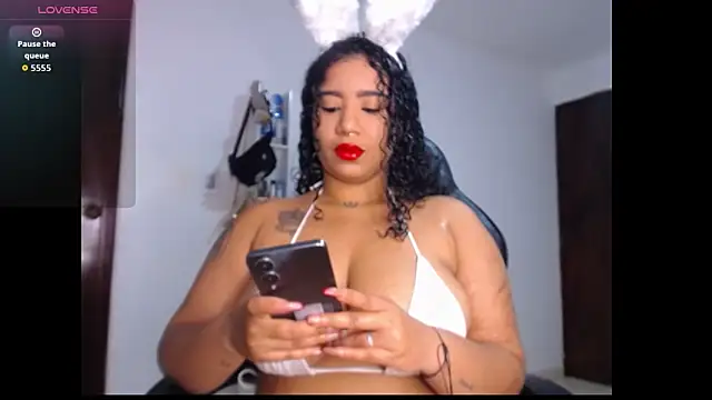 leslycarsson online show from 12, 10, 2025