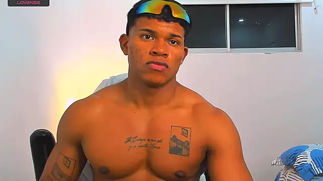 Snapshot of maxsteel177 chatting on 14, 3, 2025 maxsteel177 online show from 14, 3, 2025