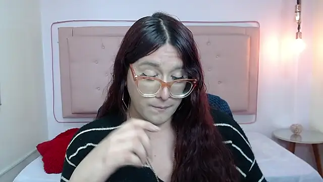 kathepickmanx online show from 5, 11, 2025