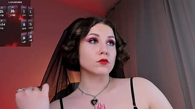 Eva Moss  online show from 31, 1, 2025