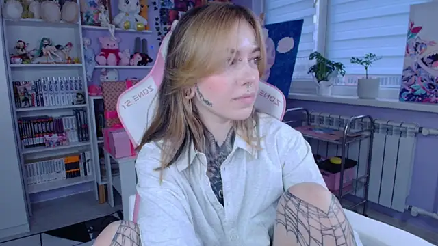 Catharsisi online show from 26, 10, 2025