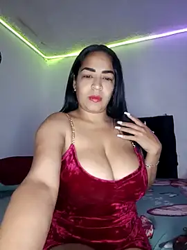 CarolinePolsen online show from 15, 10, 2025